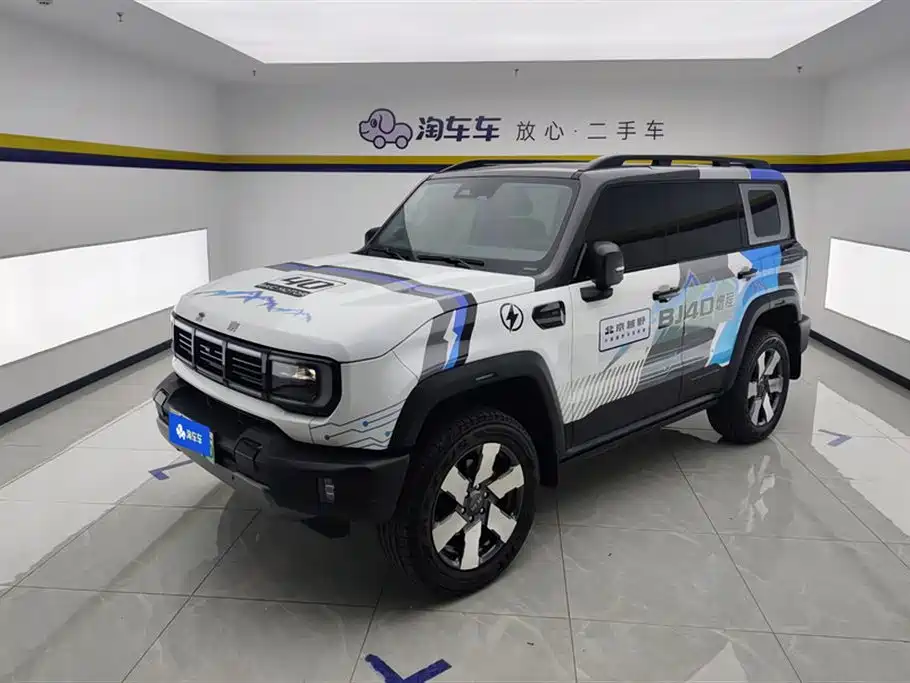 Beijing Off-Road BJ40 EREV 2025
