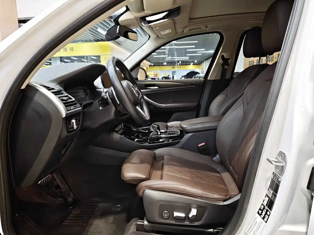 BMW X3 2022 — фото 10