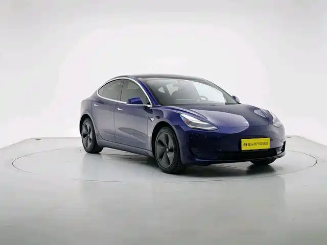 Tesla Model 3 2020 — фото 9