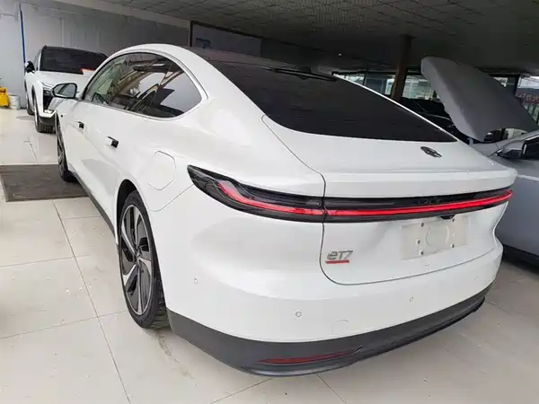 NIO ET7 2022