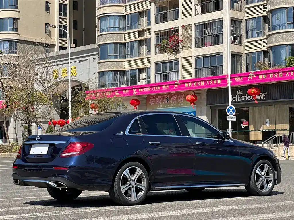 Mercedes-Benz E-Class 2017