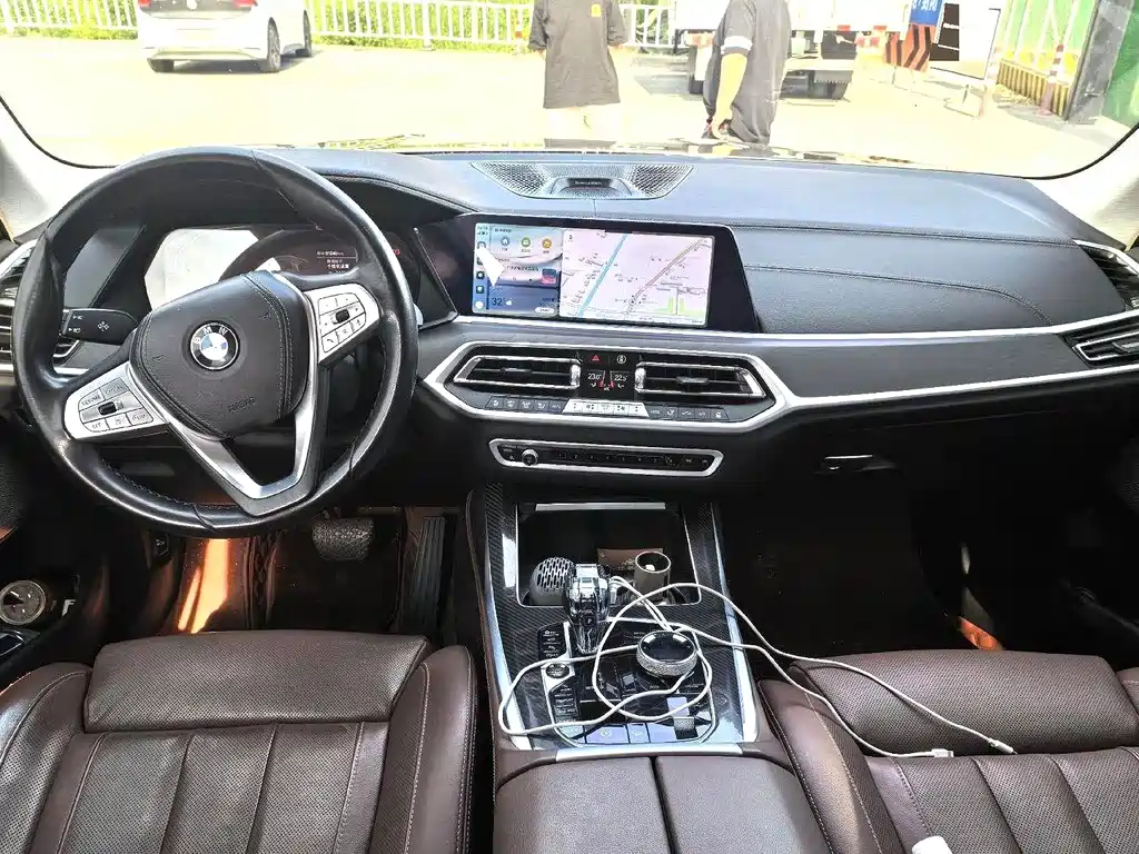BMW X7 2022 — фото 10