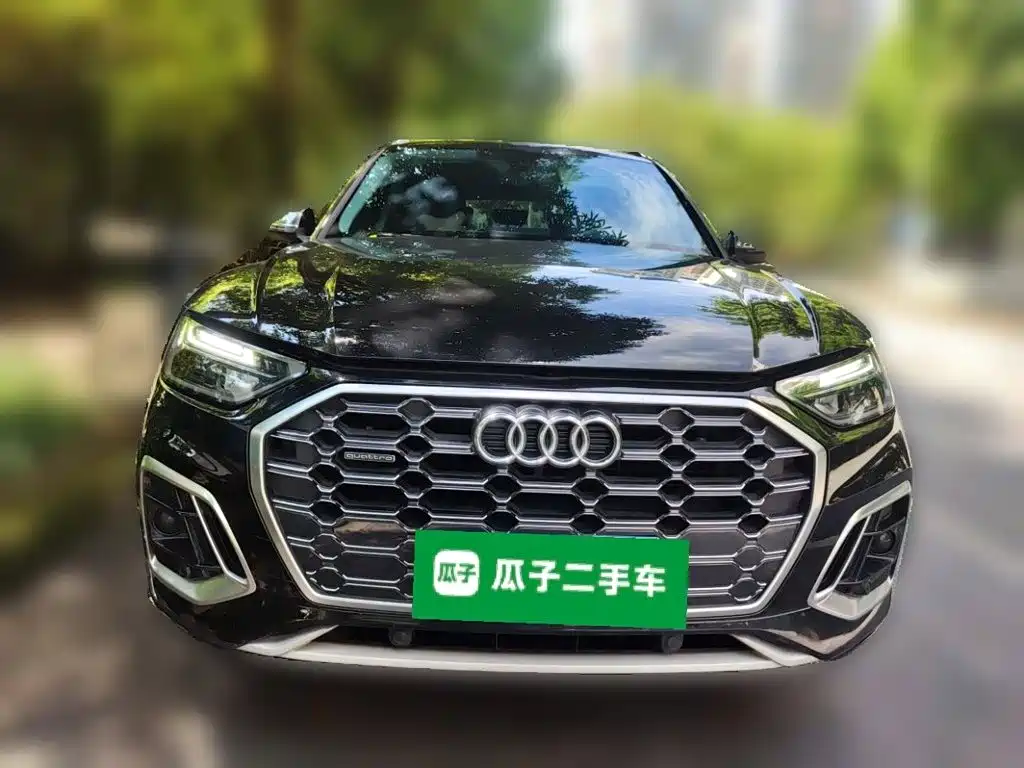 Audi Q5L Sportback 2022 — фото 23