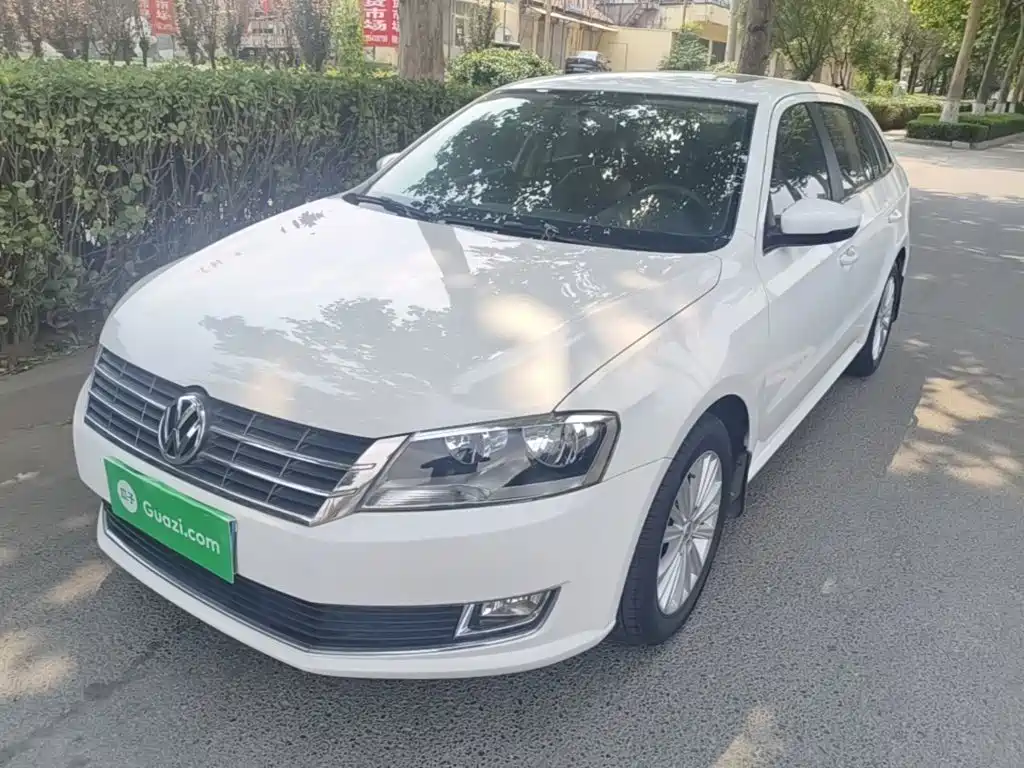 Volkswagen Gran Lavida 2015