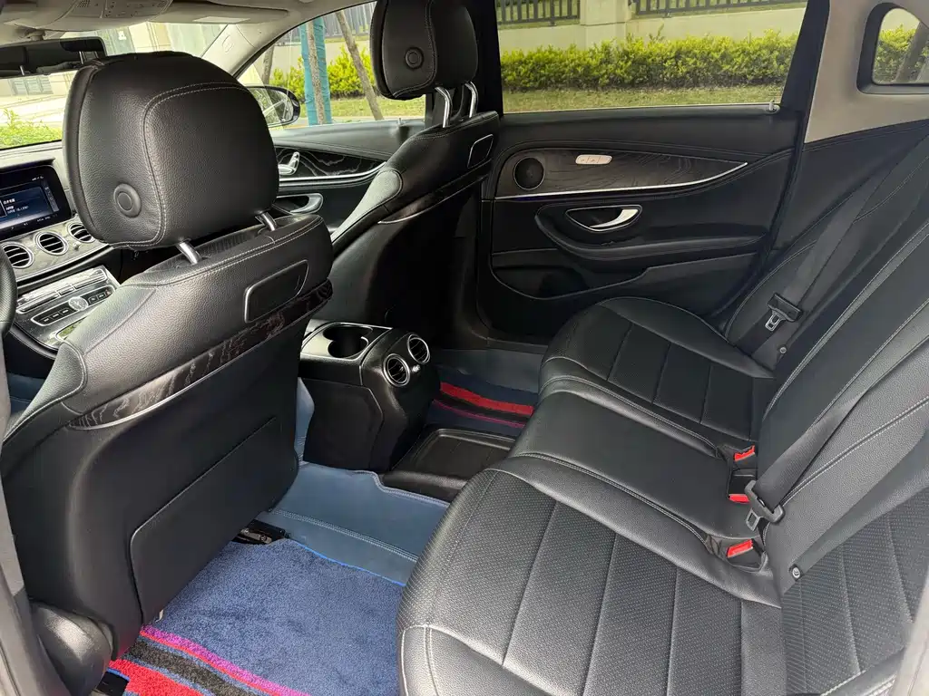 Mercedes-Benz E-Class 2017