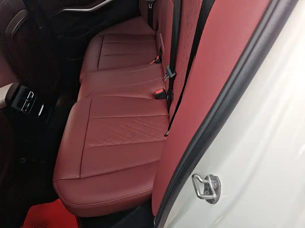 BMW i3 2023 — фото 17