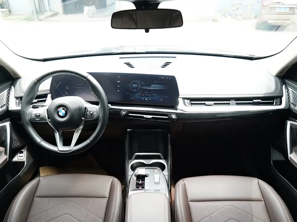 BMW X1 2024 — фото 5
