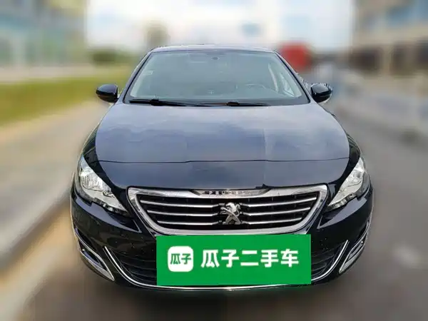 Peugeot 408 2016