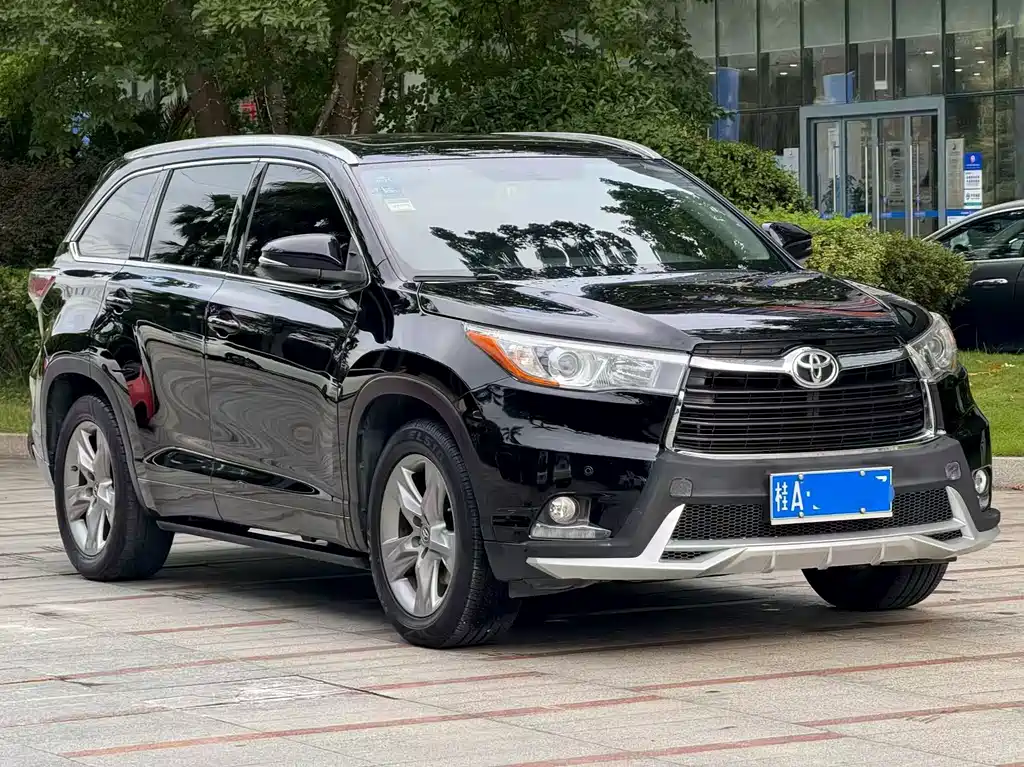 Toyota Highlander 2015