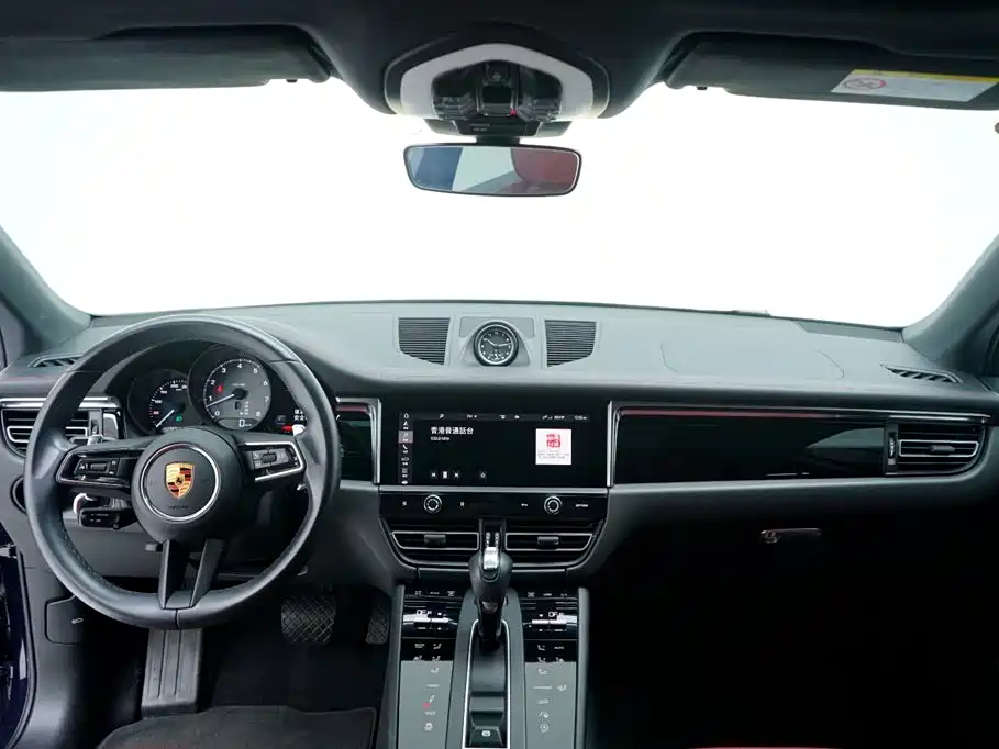 Porsche Macan 2023