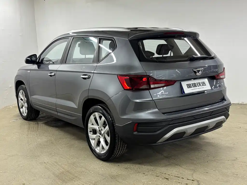 Jetta VS5 2022