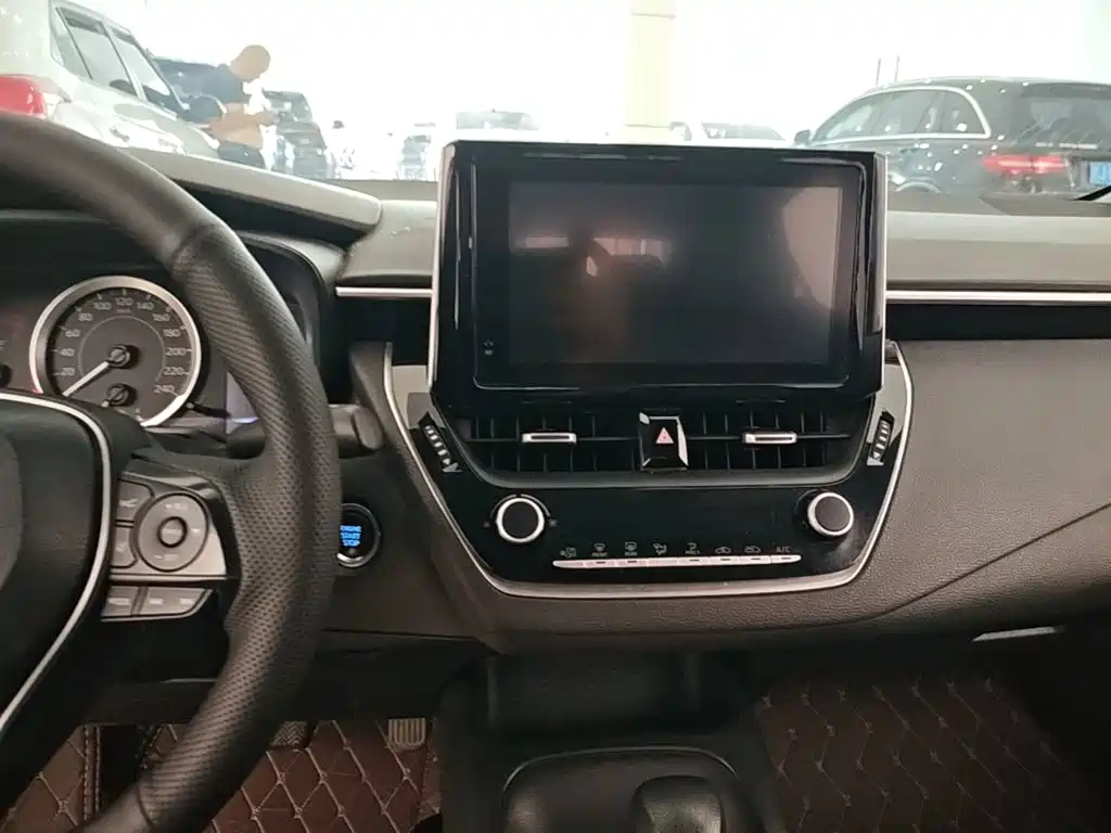 Toyota Levin 2022 — фото 13