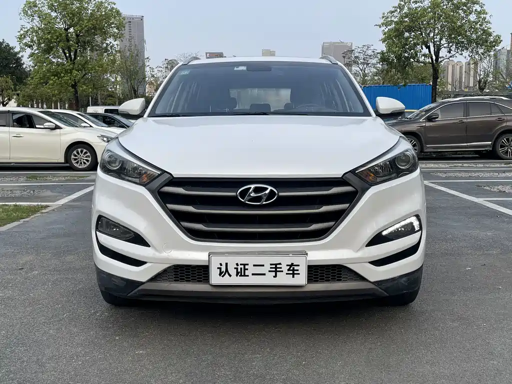 Hyundai Tucson 2016 — фото 2