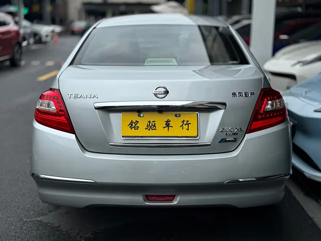 Nissan Teana 2009