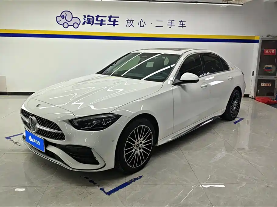 Mercedes-Benz C-Class 2023 — фото 1