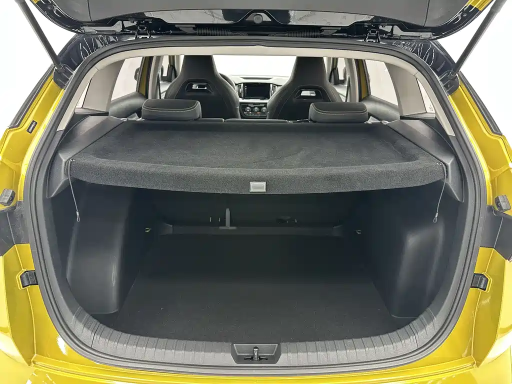 Skoda Kamiq 2022 — фото 18