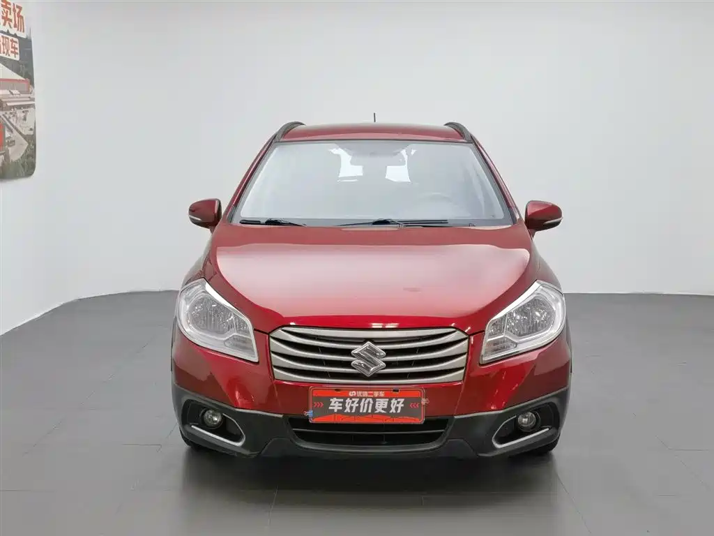 Suzuki S-Cross 2015