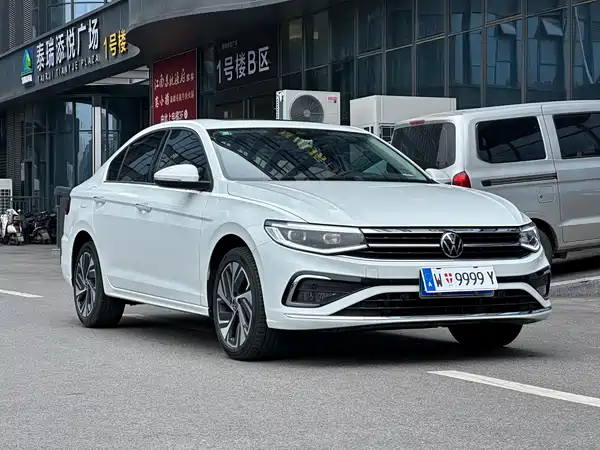 Volkswagen Bora 2025
