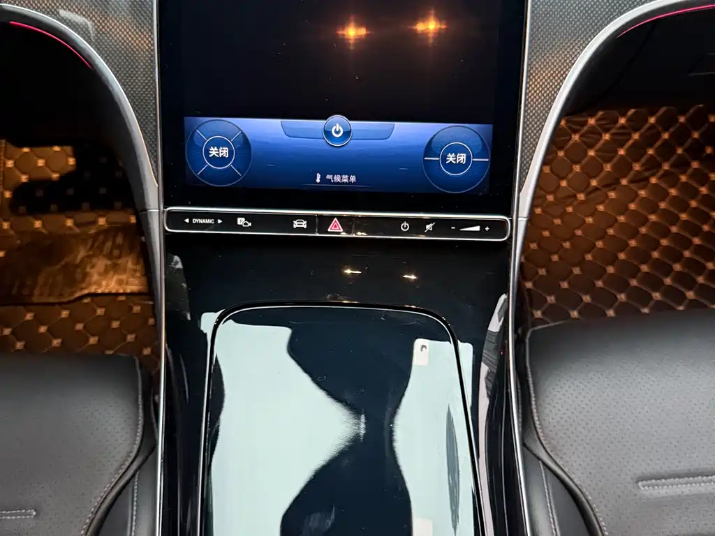 Mercedes-Benz C-Class 2022 — фото 6