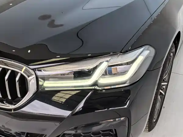 BMW 5 Series 2022