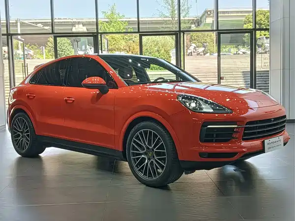 Porsche Cayenne 2021