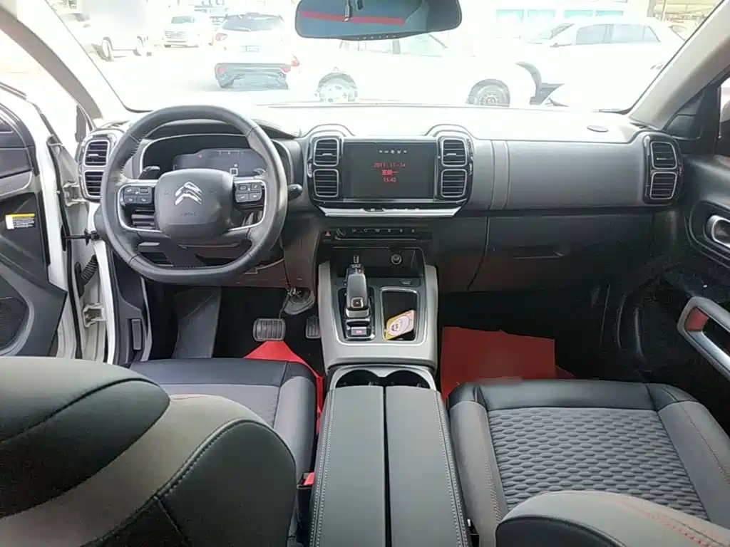 Citroën C5 Aircross 2018 — фото 10