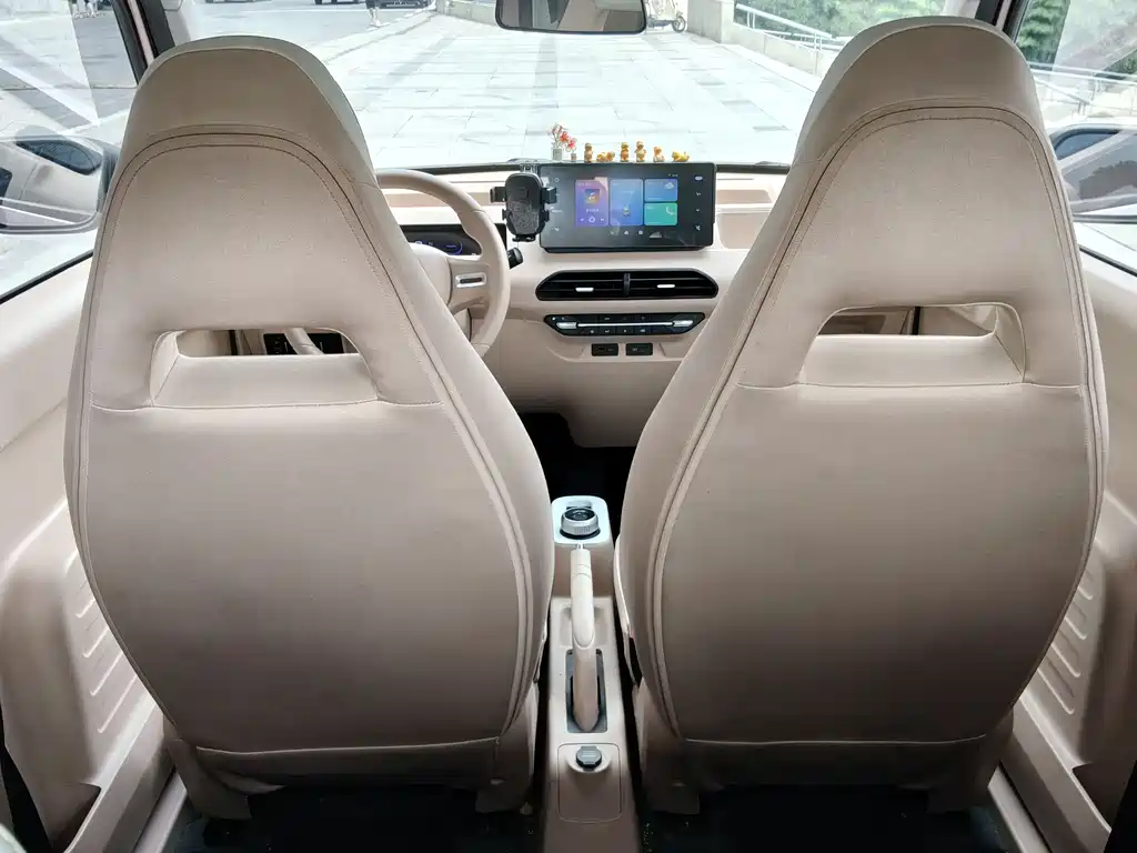 Geely Galaxy Panda 2024