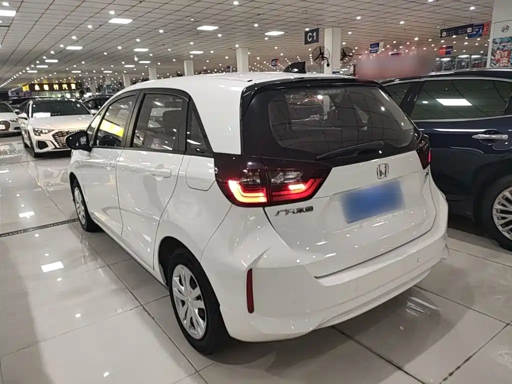 Honda Fit 2023 — фото 5