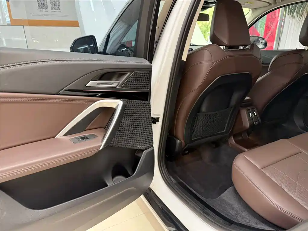BMW X1 2023 — фото 17