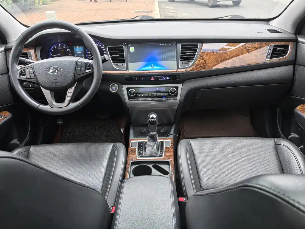 Hyundai Mistra 2015 — фото 16