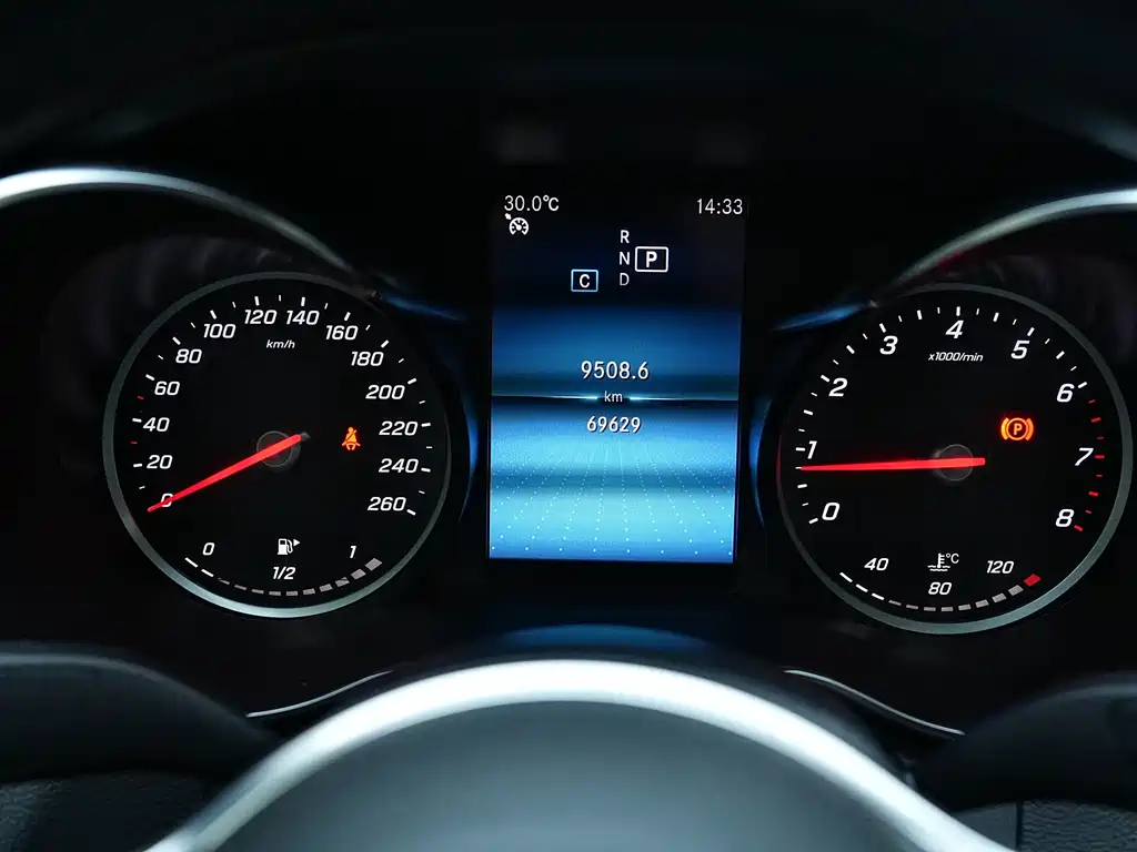 Mercedes-Benz C-Class 2019 — фото 15