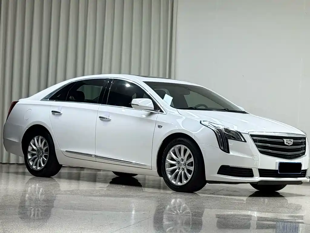 Cadillac XTS 2019 — фото 3