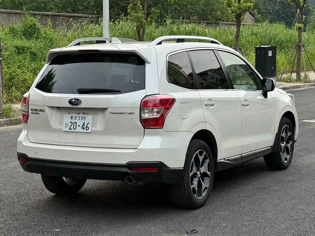 Subaru Forester 2015 — фото 17
