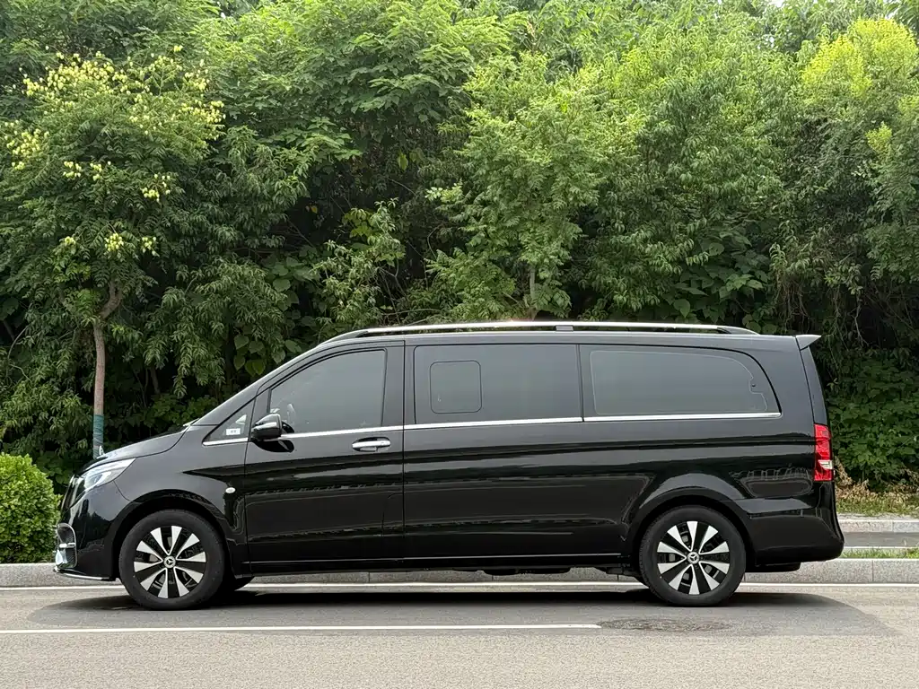 Mercedes-Benz Vito 2022 — фото 3