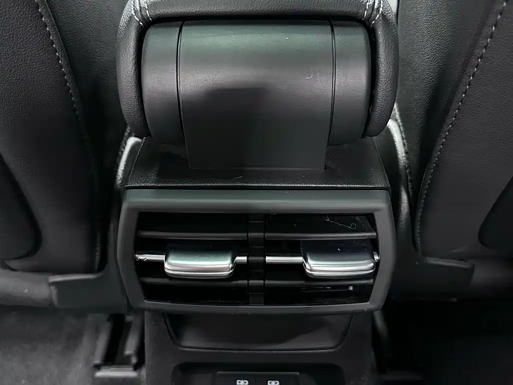 Audi A3 2022 — фото 16