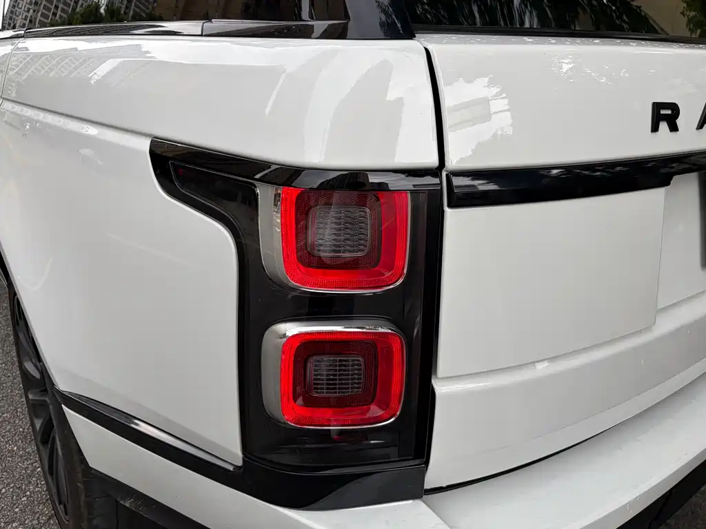 Land Rover Range Rover 2019 — фото 15
