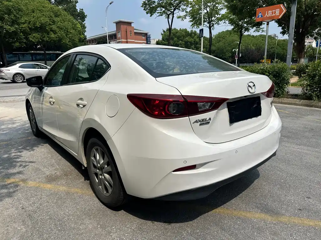 Mazda 3 Axela 2017