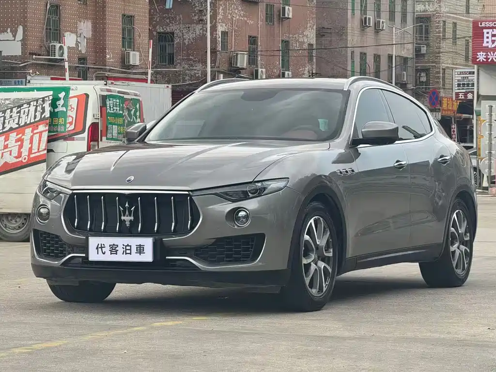 Maserati Levante 2018 — фото 2