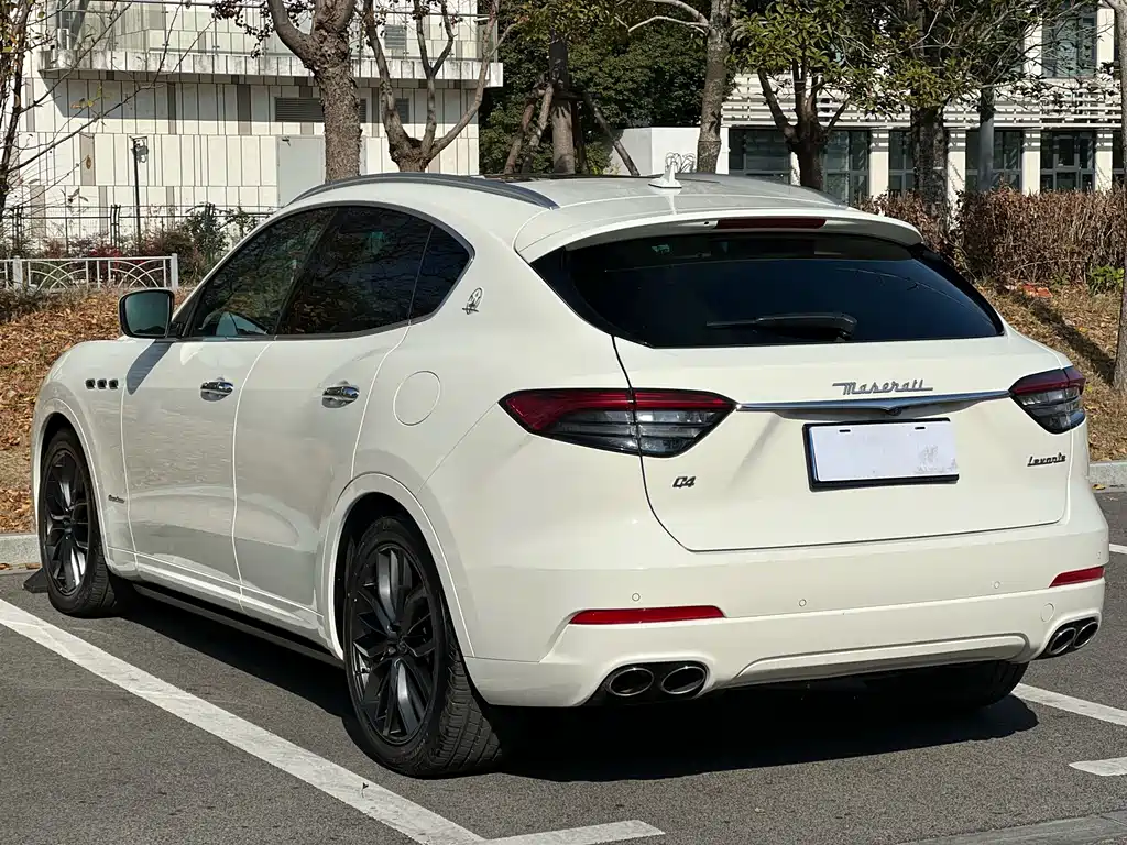 Maserati Levante 2021 — фото 4