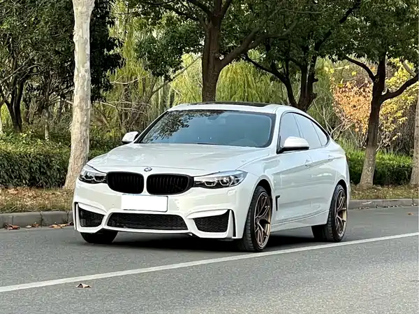 BMW 3 Series GT 2019