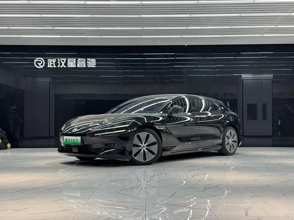 Denza Z9GT 2025