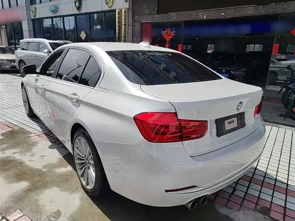 BMW 3 Series 2018