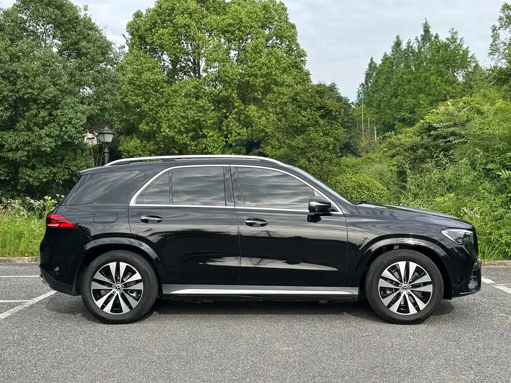 Mercedes-Benz GLE 2024