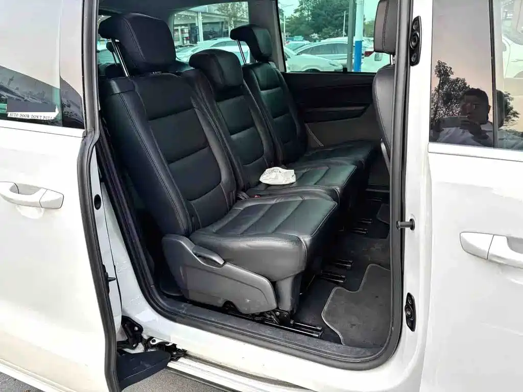 Volkswagen Sharan 2018 — фото 7