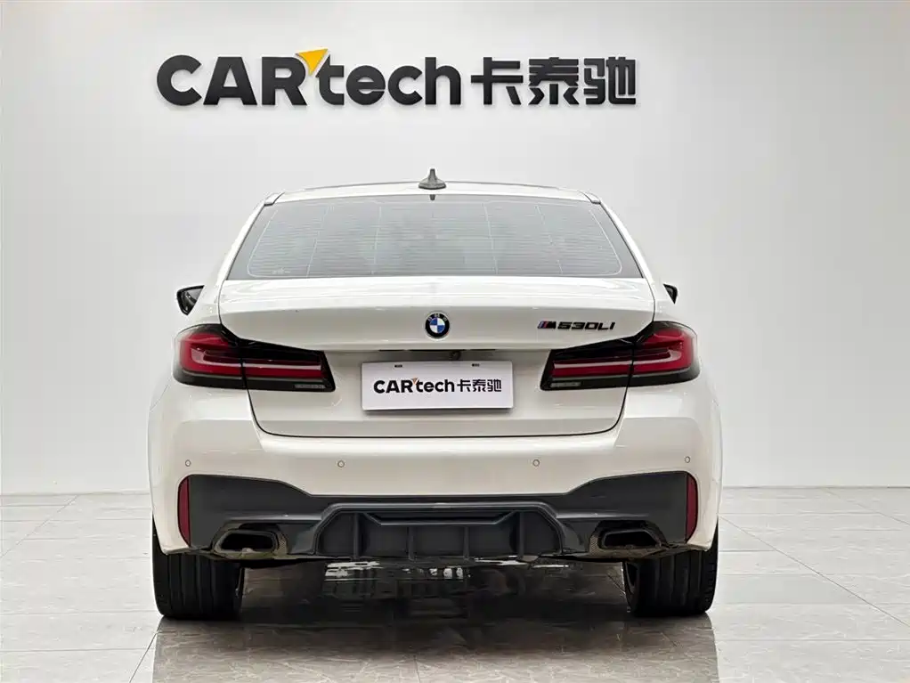 BMW 5 Series 2021