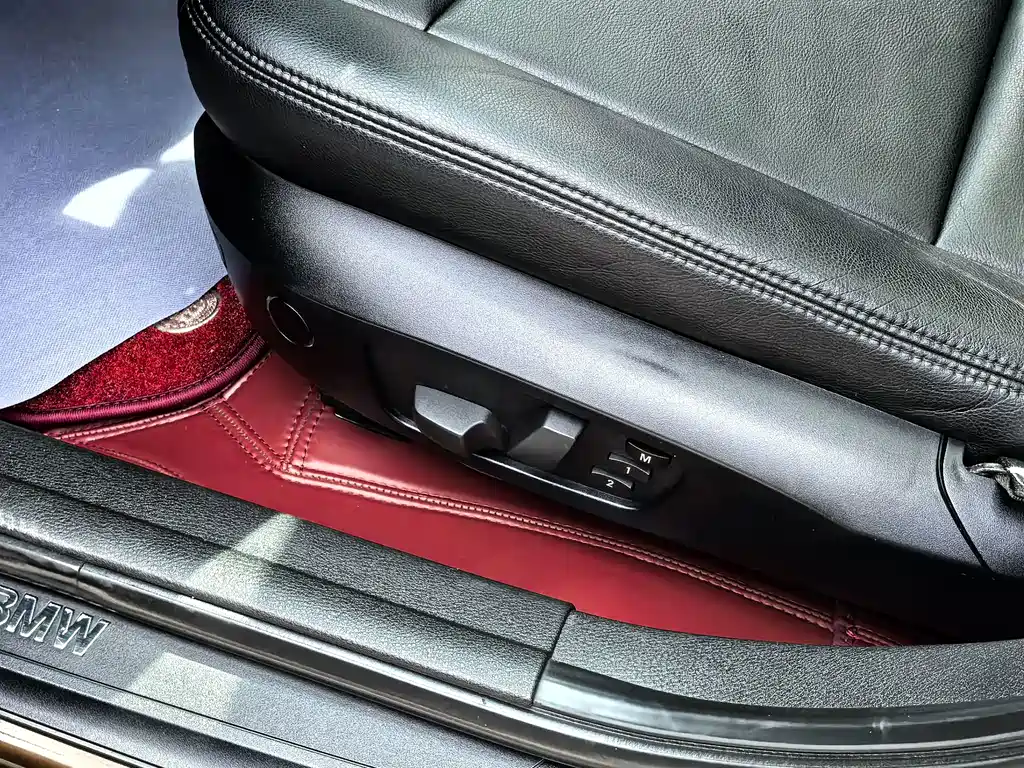 BMW X1 2016 — фото 18