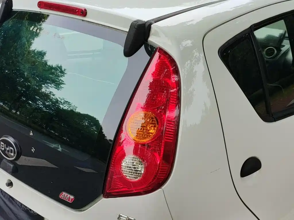 BYD F0 2018