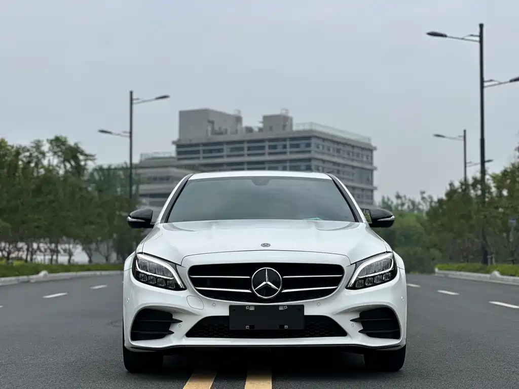 Mercedes-Benz C-Class 2020 — фото 2