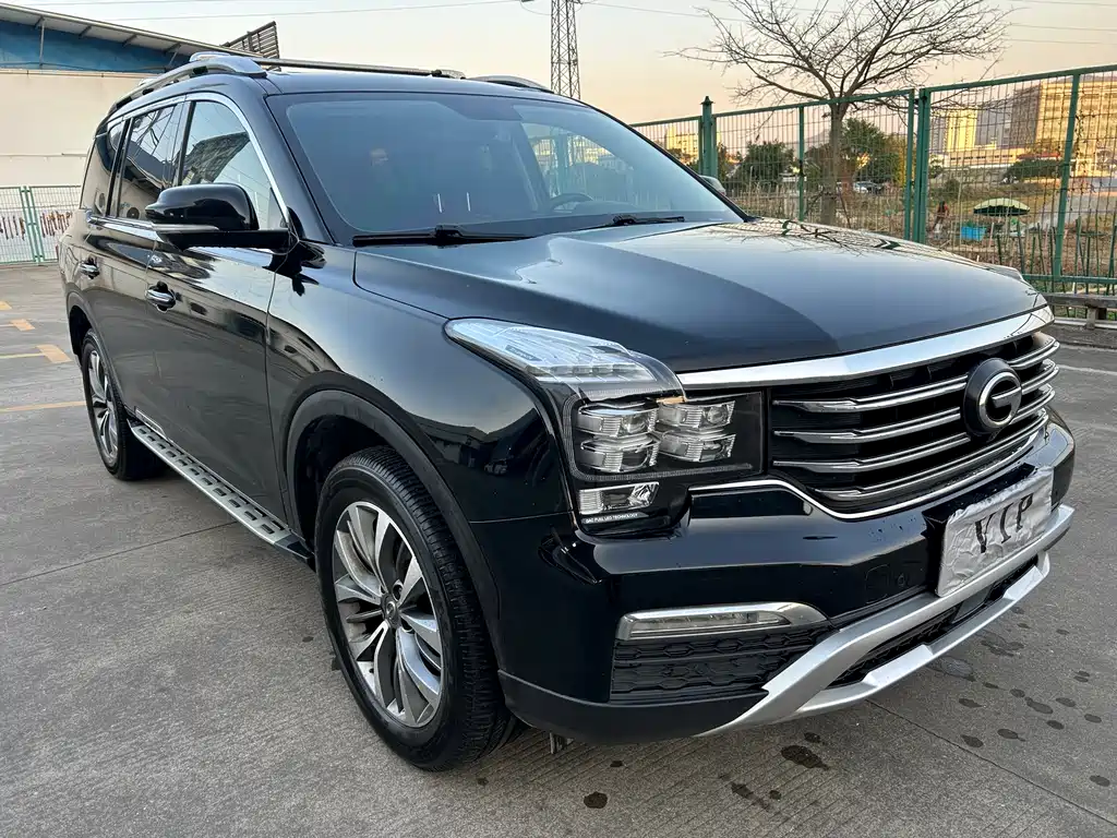 GAC Motor Trumpchi GS8 2019 — фото 3