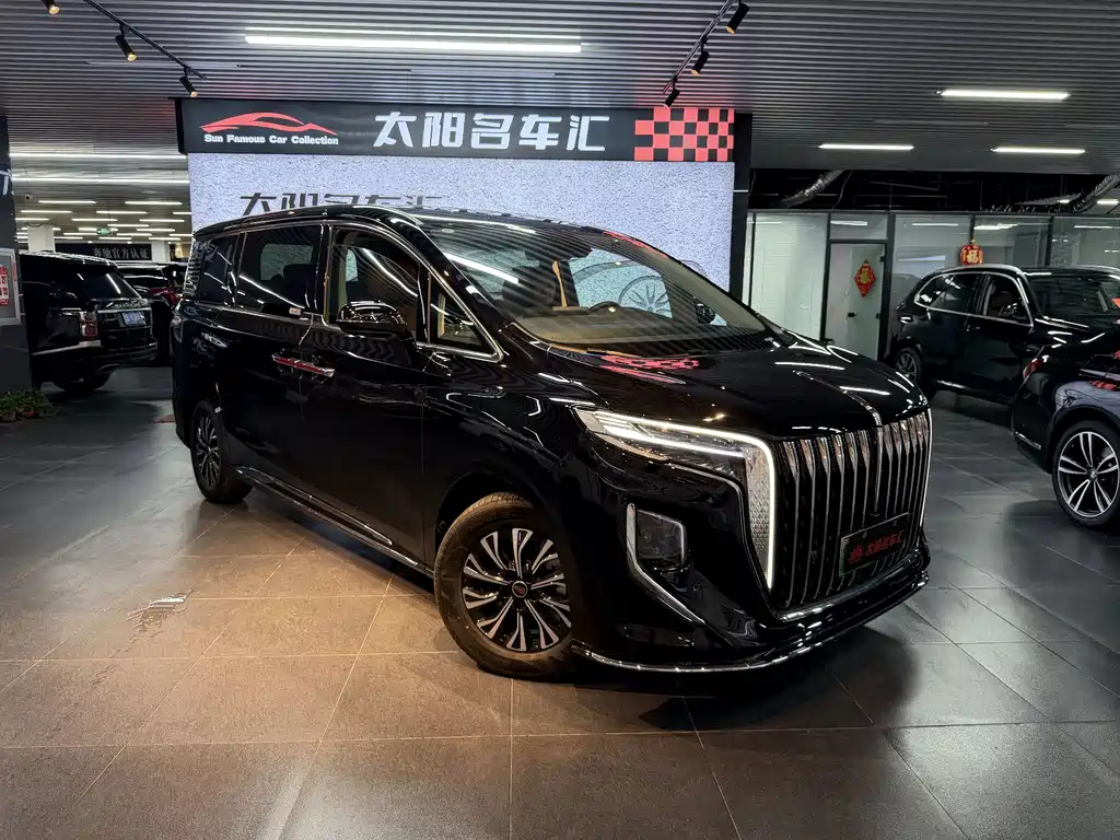 Hongqi HQ9 PHEV 2026 — фото 1